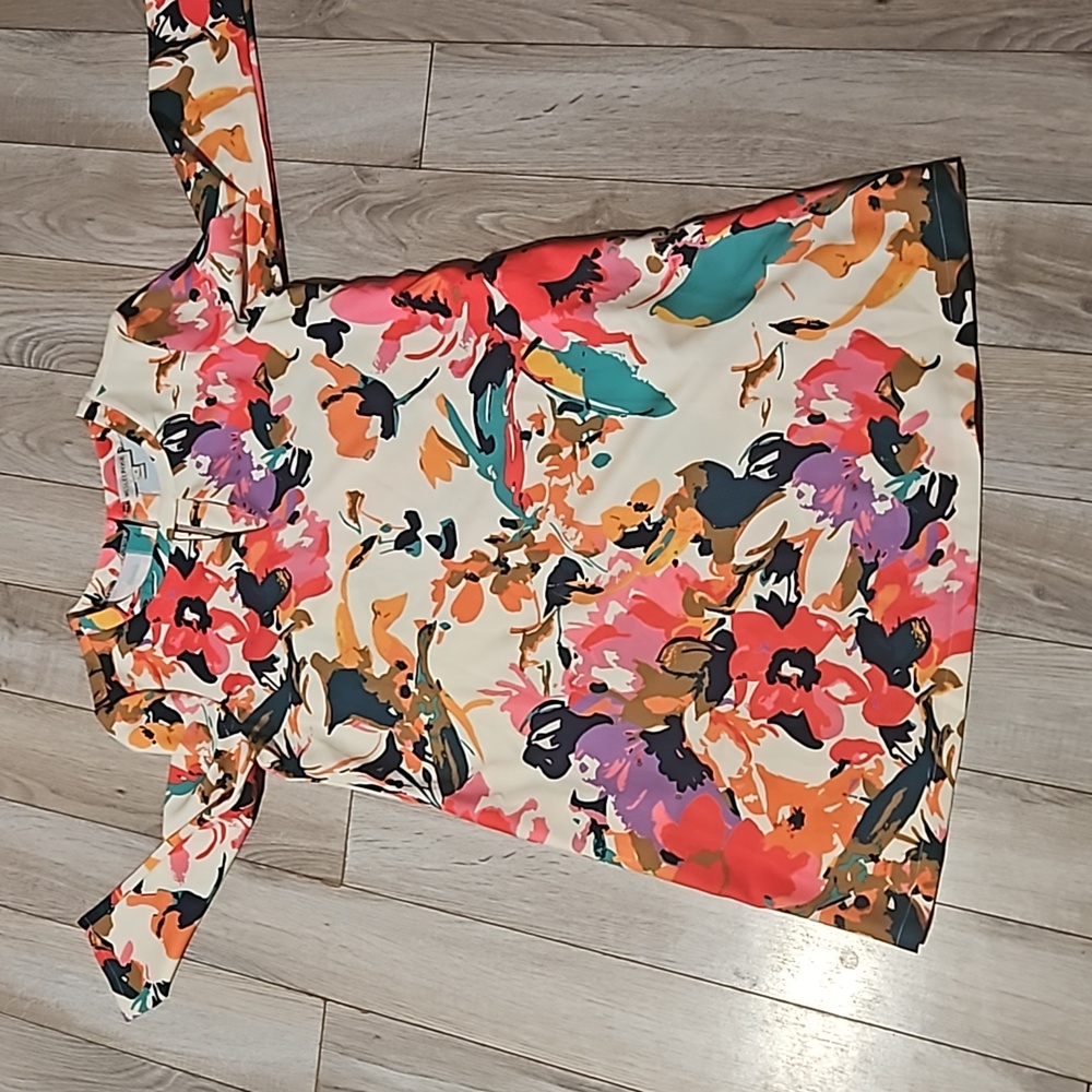 Weslee rose dress size small